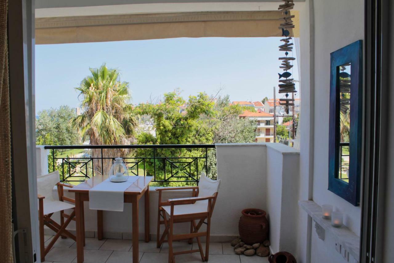 Fokais Beach Apartment Néa Fókaia Zewnętrze zdjęcie