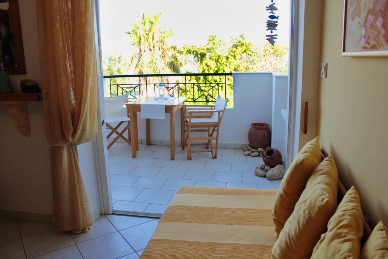Fokais Beach Apartment Néa Fókaia Zewnętrze zdjęcie